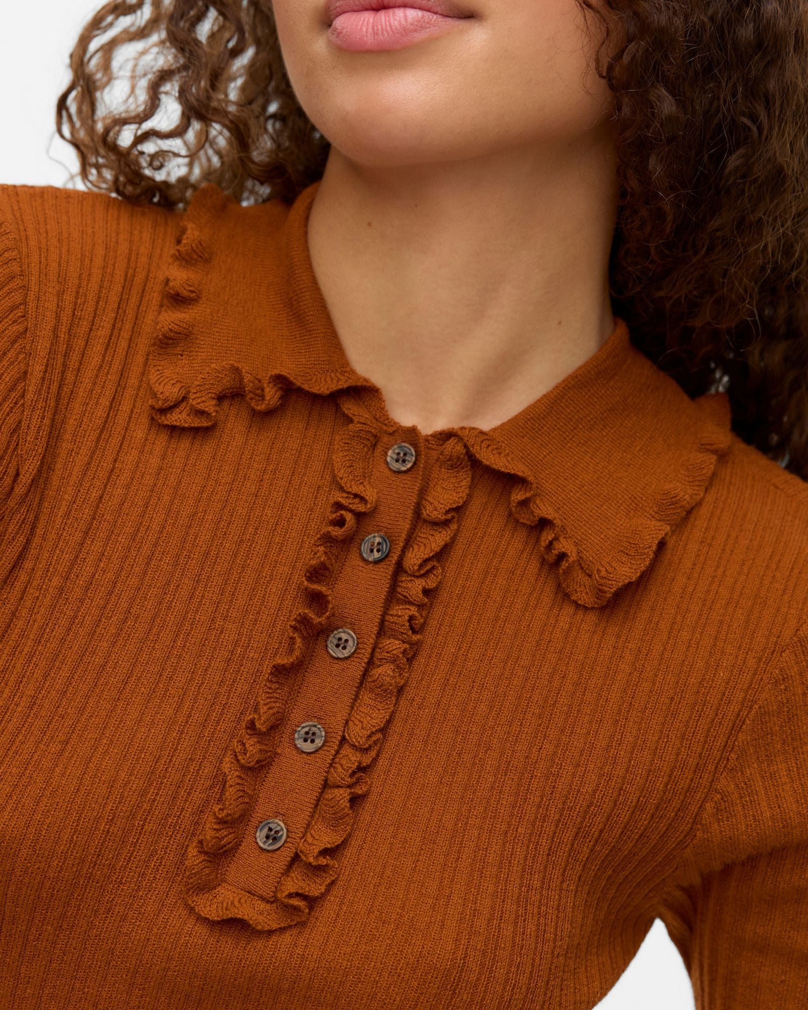 AWSHIRLI KNITTED POLO TOP